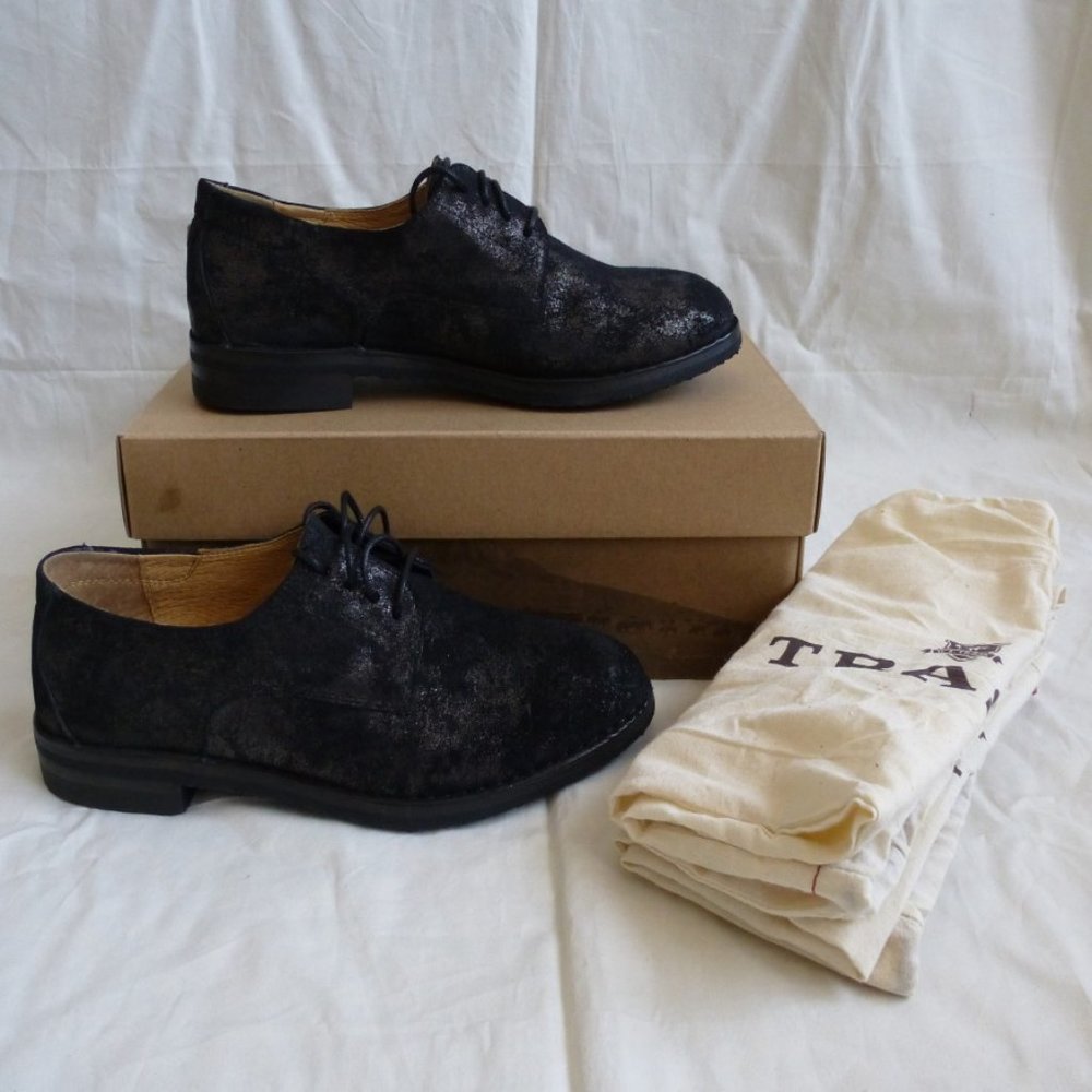 Trask Ana Black Metallic Suede Oxfords